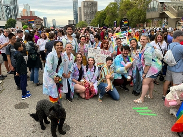 Group photo of veterinary students at the Pride Parade.