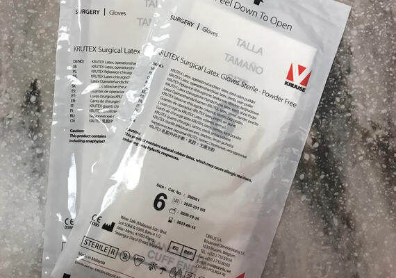 Open Gloving Materials